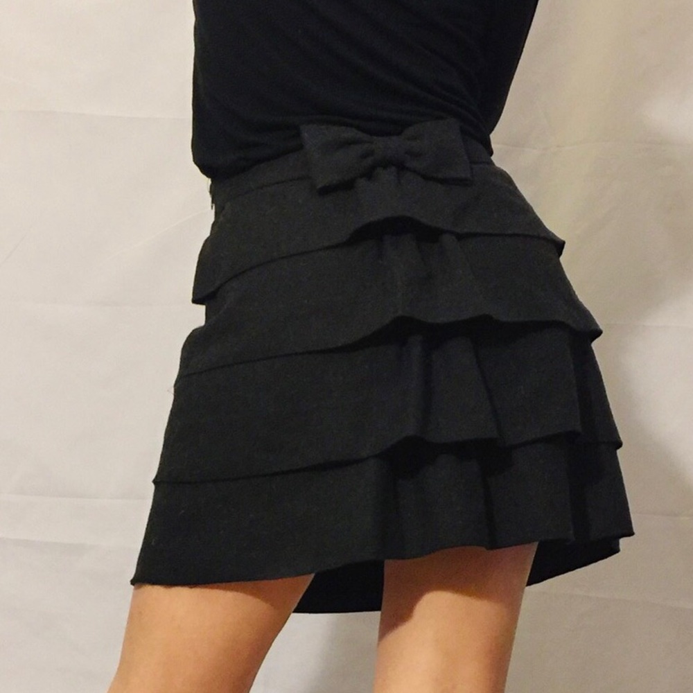 Wool mini tiered skirt ❤️ 10/11 is the last day item available